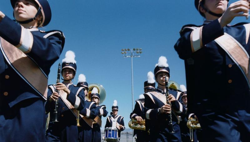 Illustration des caractéristiques musicales de la marche militaire musique classique française